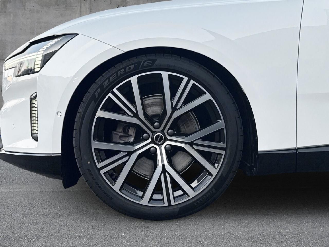 Fahrzeugabbildung Volvo ES90 Single Motor Extended Range RWD Ultra