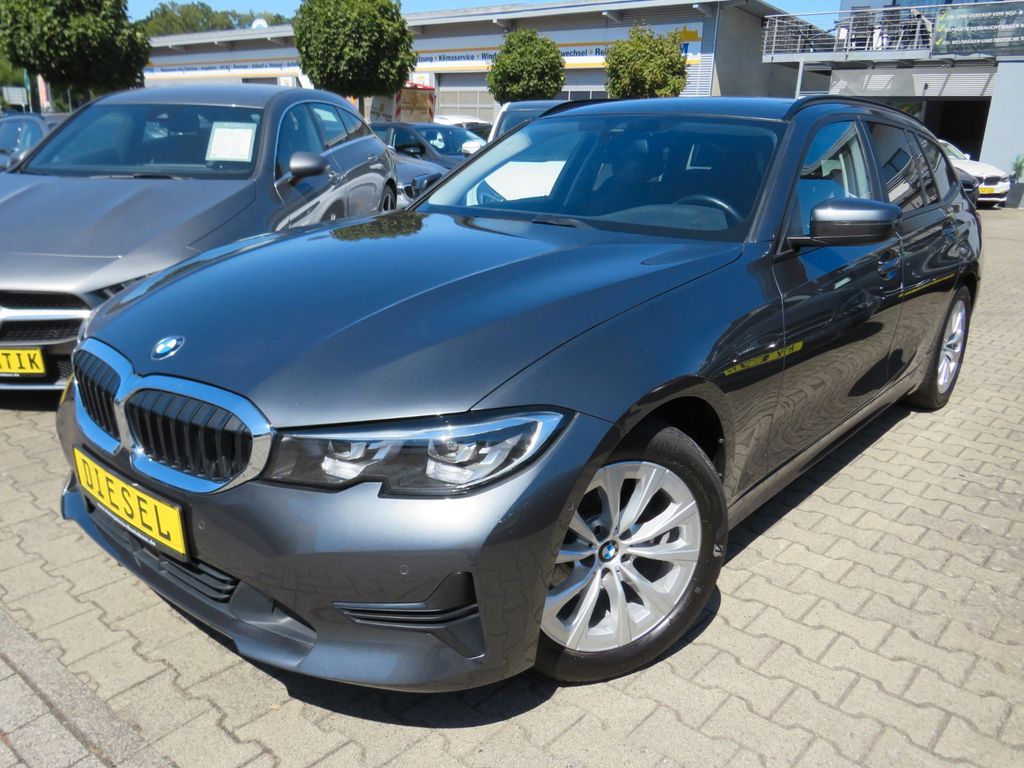 Image of BMW 320