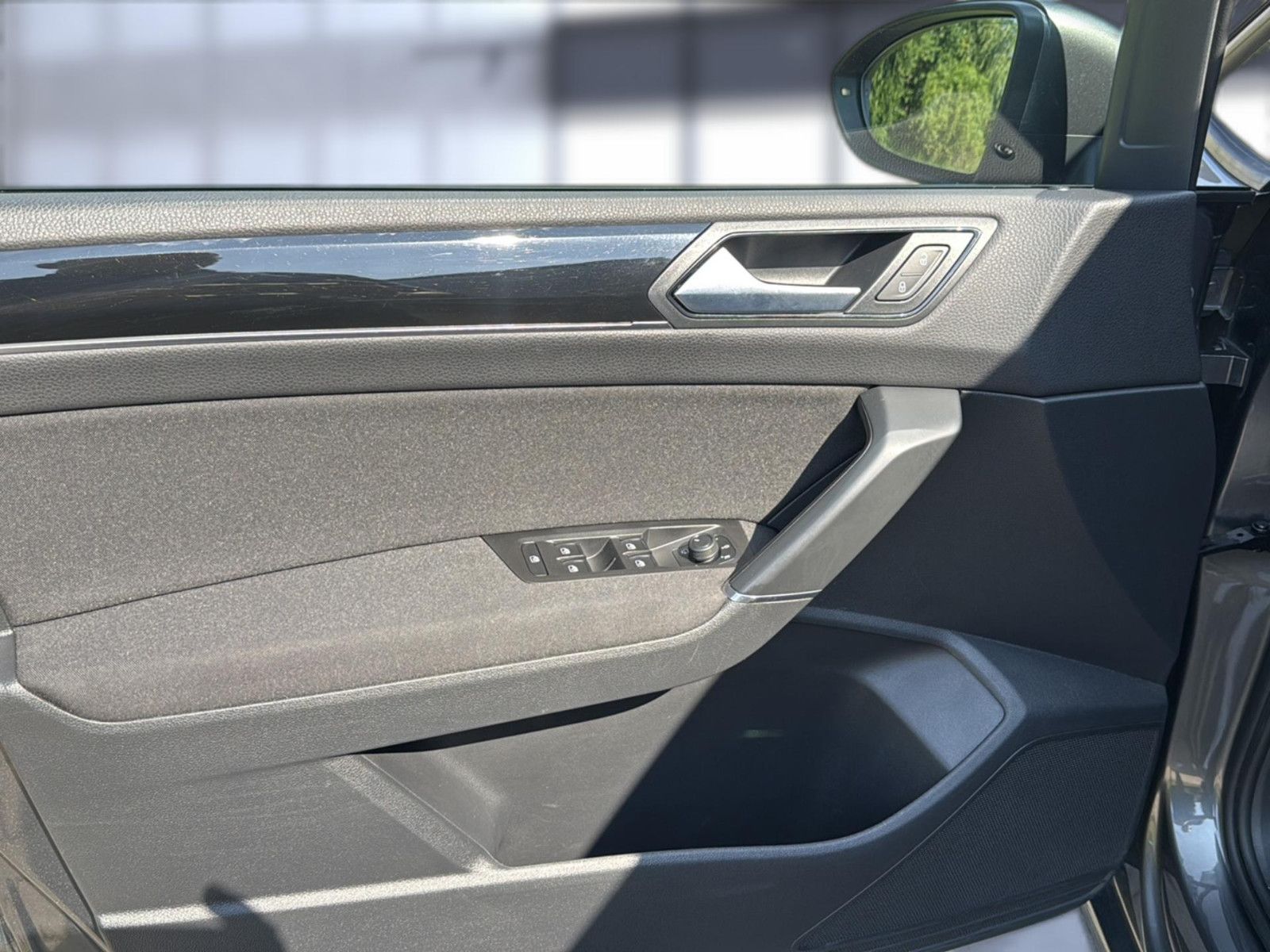 Fahrzeugabbildung Volkswagen Toura2.0 TDI Touran / AHK/unfallfrei