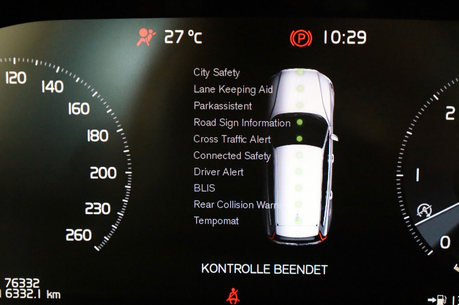 Fahrzeugabbildung Volvo V60 Kombi Momentum Pro T.Leder,Navi,LED,AppleCar