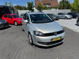 Volkswagen Golf Plus VI Trendline 1Hand Sitzheizung AHK - VW Golf Gebrauchtwagen in Bielefeld