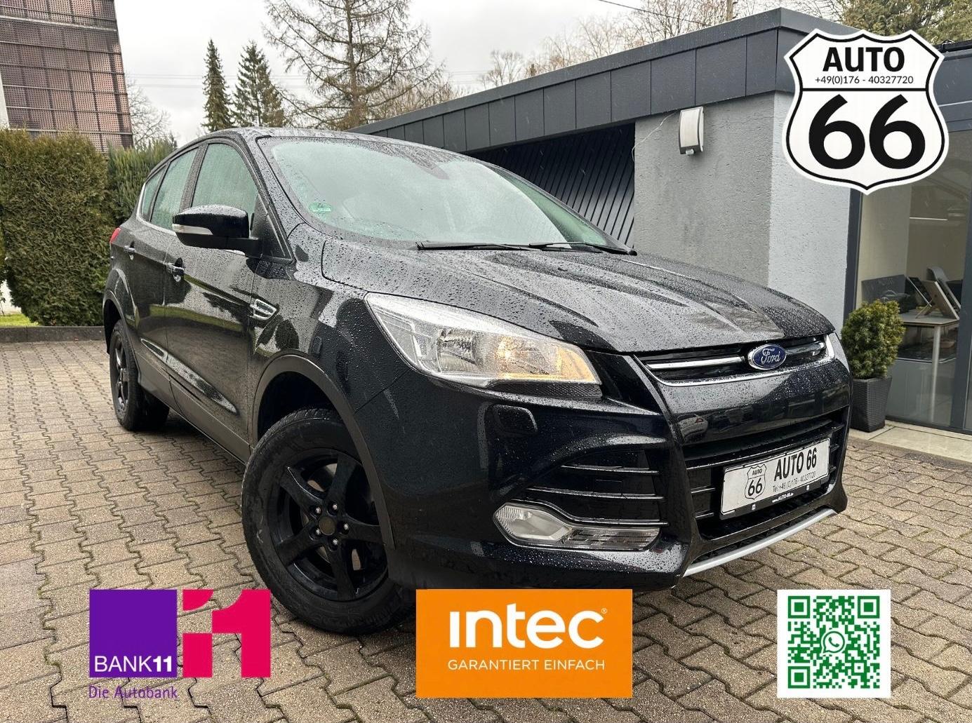 Ford Kuga Titanium 4x4 Autom.|Wenig Km|8fach Bereift