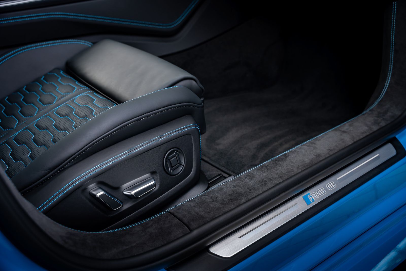 Fahrzeugabbildung Audi RS6 Performance DYNAMIK+|B&O-ADVANCED|UNIKAT!!!