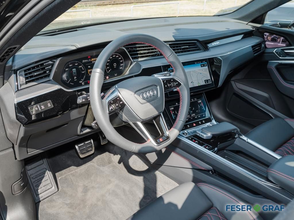 Audi Q8 e-tron - Bild 12
