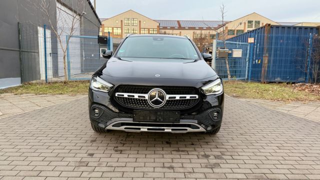 Mercedes-Benz GLA 200 GLA -Klasse GLA 200 d 4Matic