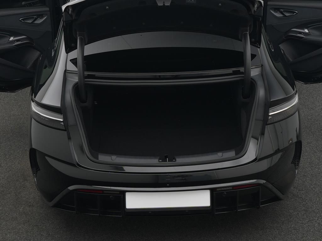 BYD SEAL