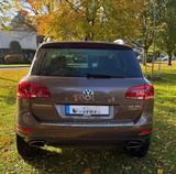 Volkswagen Touareg 3.0 V6 TDI Luft. el Anhänger. TÜV neu - Volkswagen Touareg aus 2010: V6