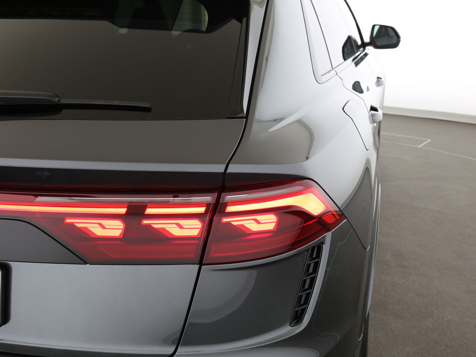 Audi RSQ8 - Bild 23