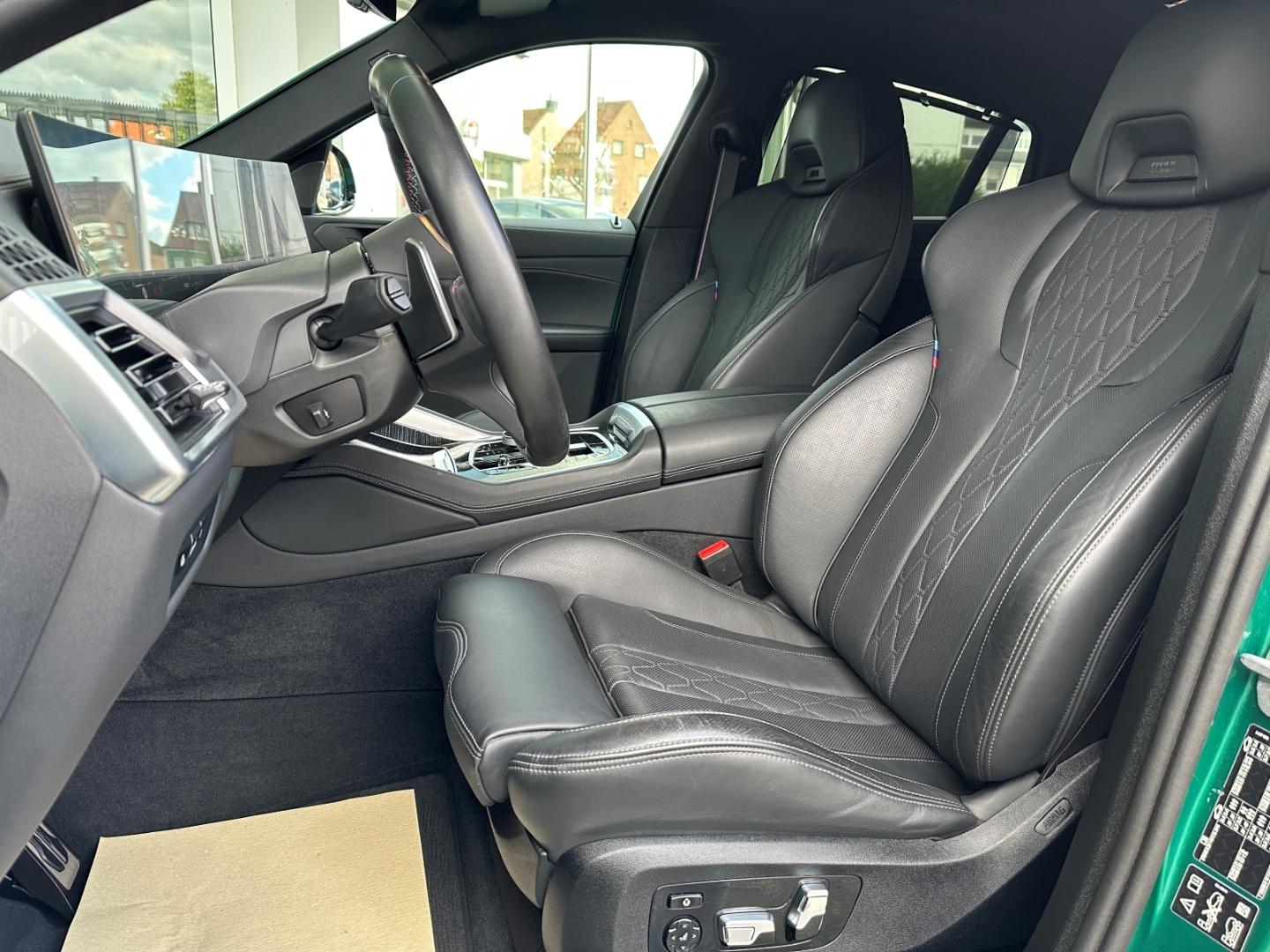 BMW X6 M60 i xD SOFT KLIMASITZE PANO CRYSTAL M-SITZE