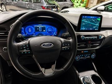 Ford Kuga - 10
