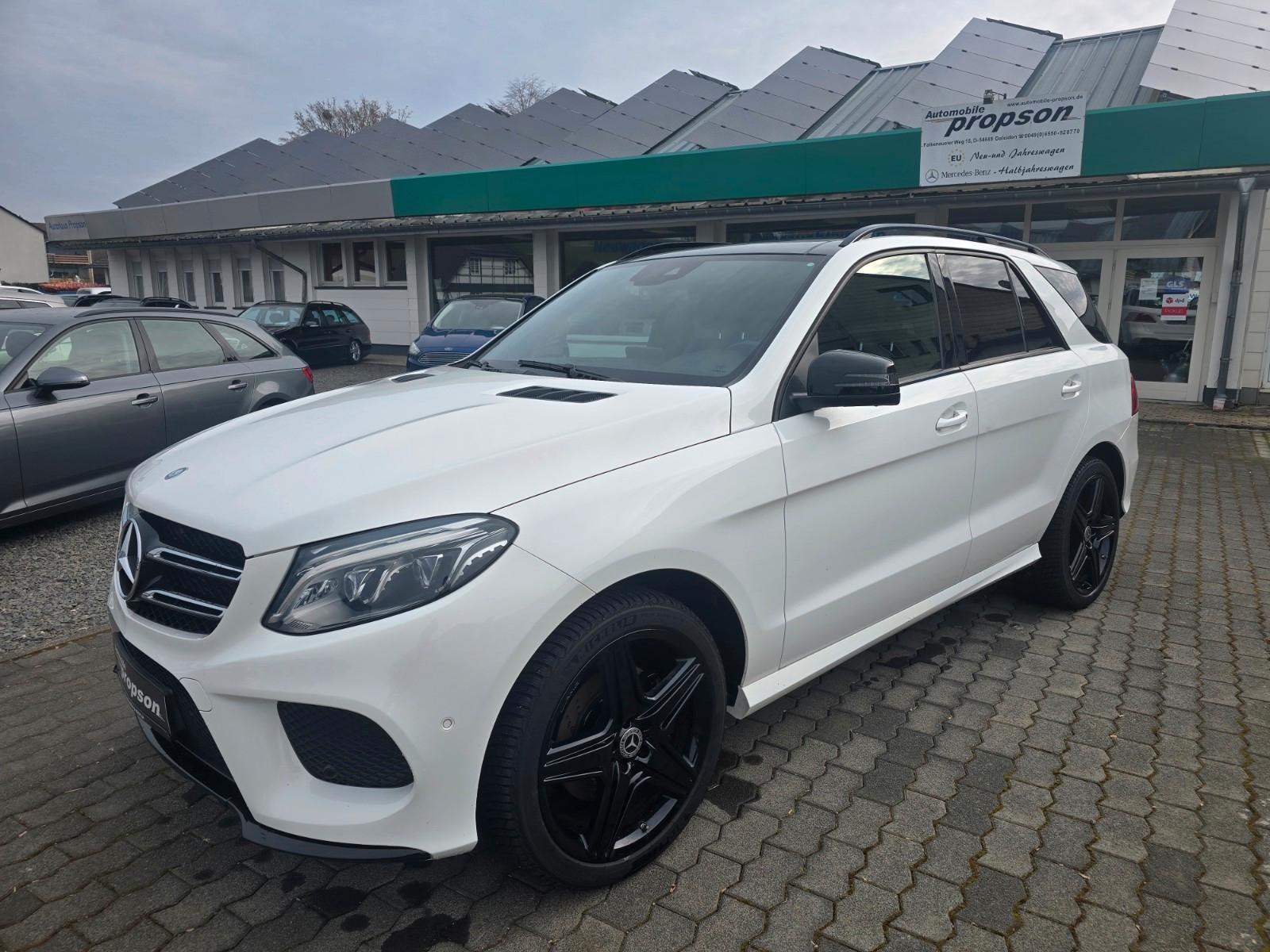 Mercedes-Benz GLE 350 d 4Matic AMG Line AHK COMAND LED 21" 360