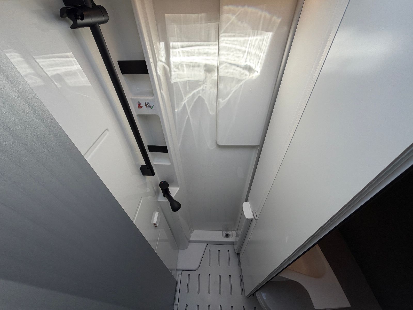 Fahrzeugabbildung HYMER / ERIBA / HYMERCAR ML-T 570 - Crossover - Modell 2027