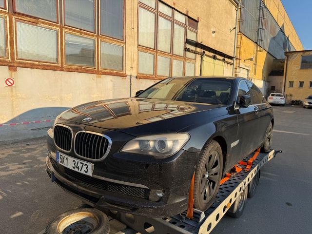 BMW 740d xDrive motor klopft!! aber START!!