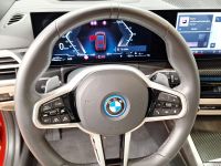 BMW 330 - Vorschau Bild 13