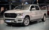 Dodge RAM 1500 Laramie HEMI 5.7 Gas E-TORQUE  4x4 AHK