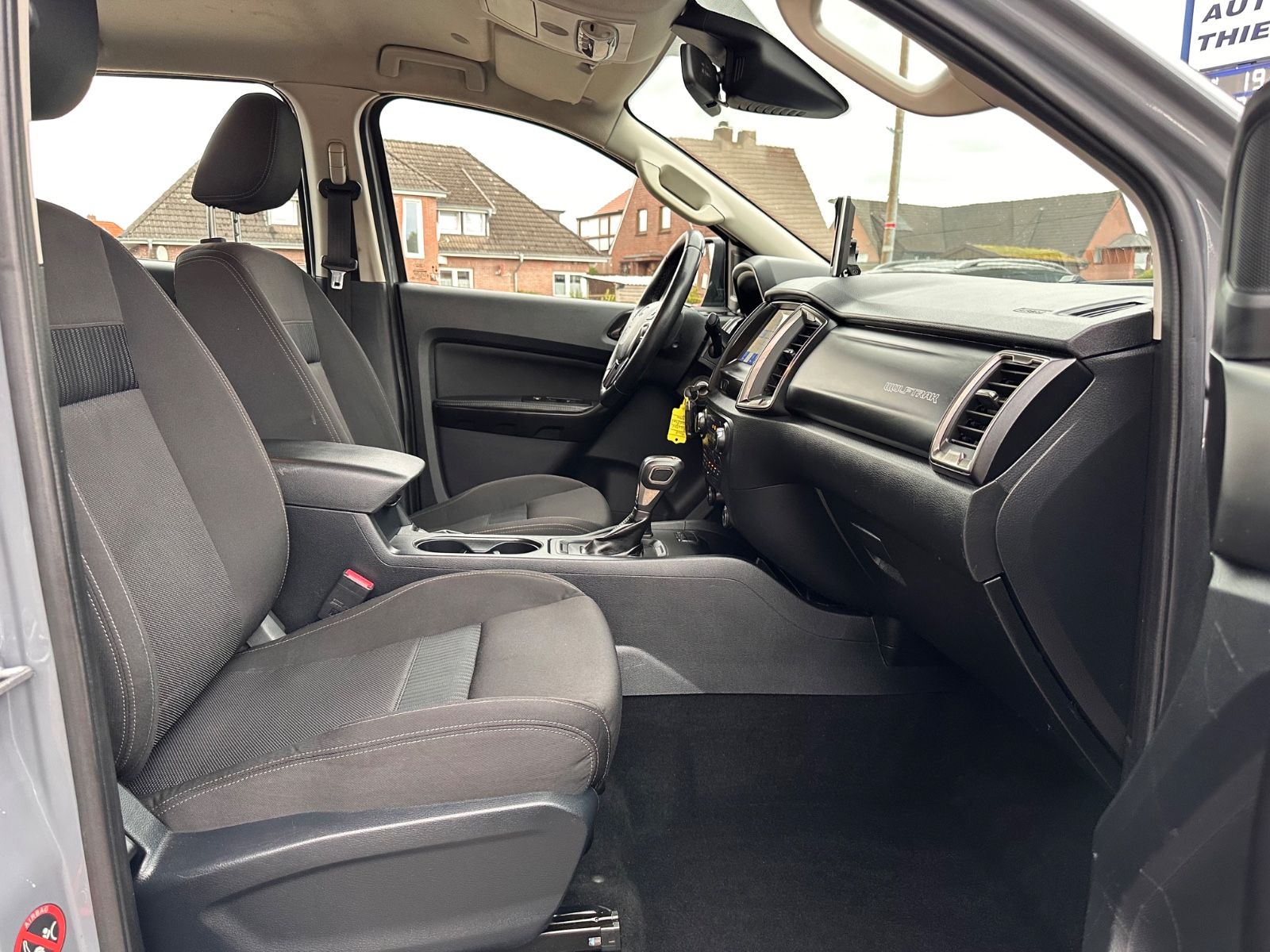 Fahrzeugabbildung Ford Ranger Wolftrak 2.0 TDCi 4x4 Autom. Doka/AHK/GRA