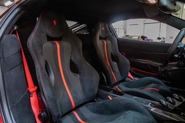 2018 Ferrari 488 PISTA — миниатюра 17
