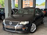 Volkswagen Passat Lim. Highline*KLIMA*SHZ*AUTOMATIK*SHD* - gebrauchte Volkswagen Passat aus dem Jahr 2006