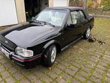 Ford Escort Cabrio  - schwarze Ford Escort
