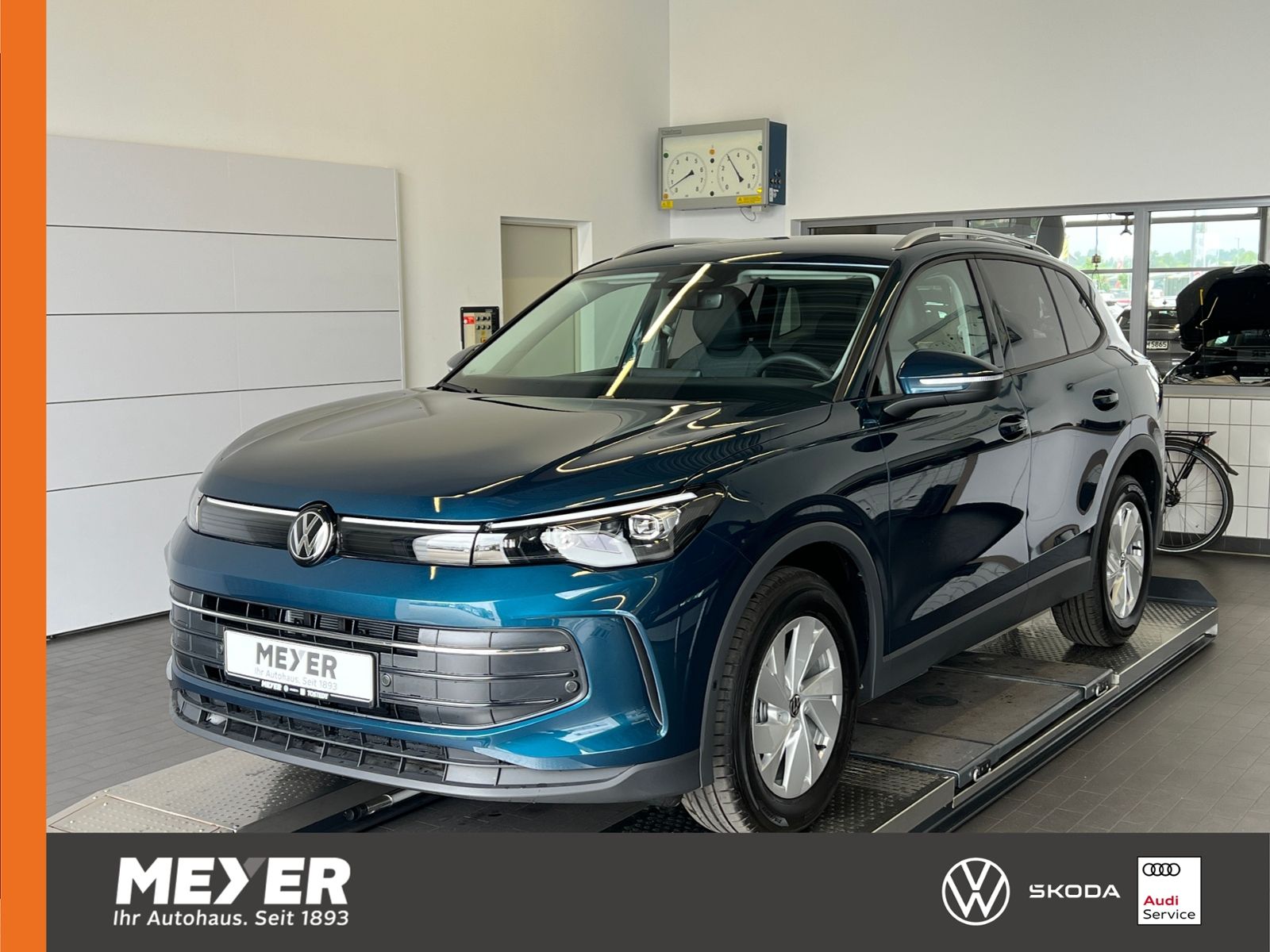 Fahrzeugabbildung Volkswagen Tiguan LIFE 1.5 eTSI DSG *AHK, LED Plus, Kamera,