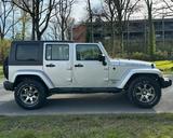 Jeep Wrangler Unlimited 3.8L 2012 - Jeep Wrangler mit Benzin-Antrieb