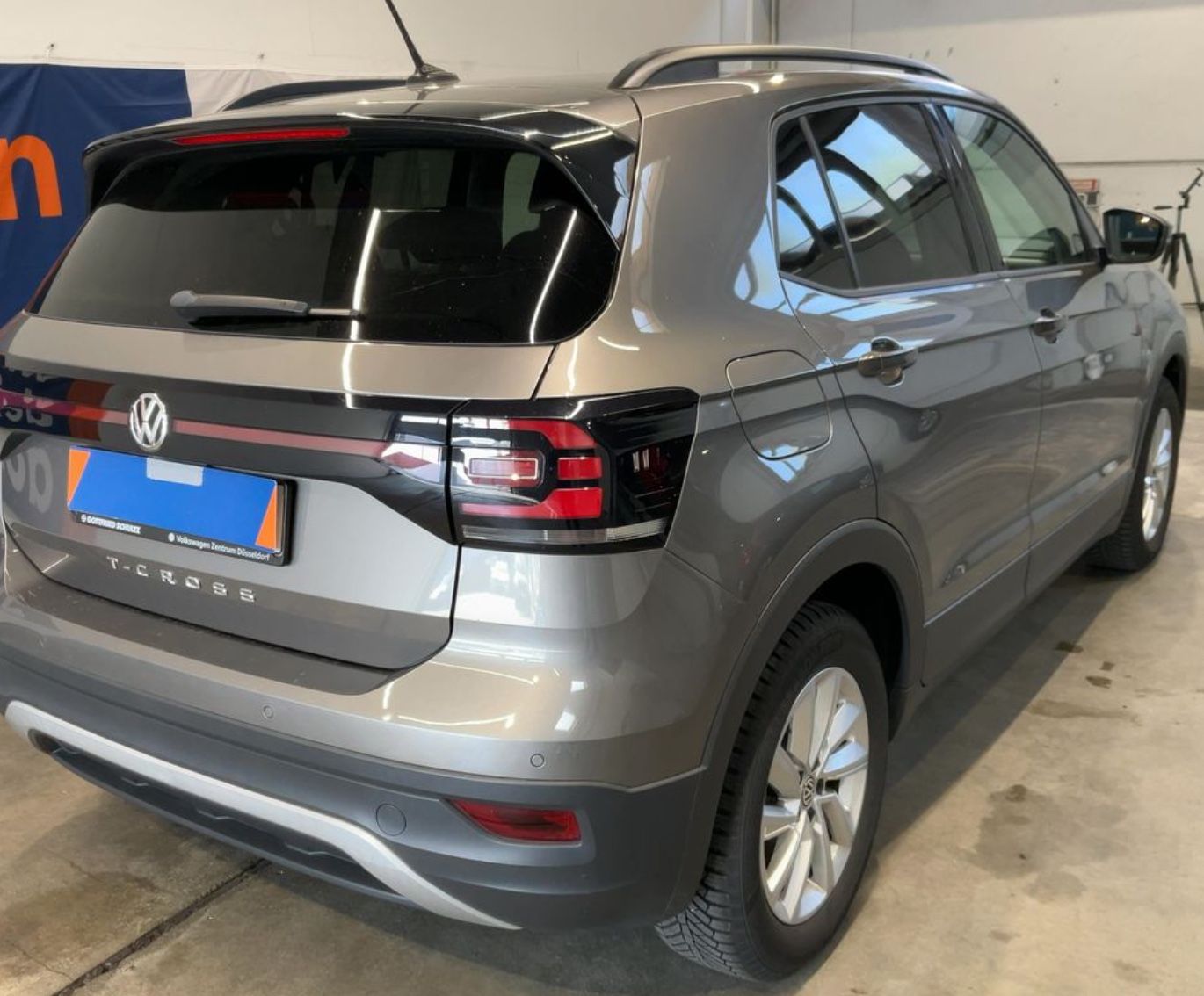 Fahrzeugabbildung Volkswagen T-Cross Life/ unfallfrei /