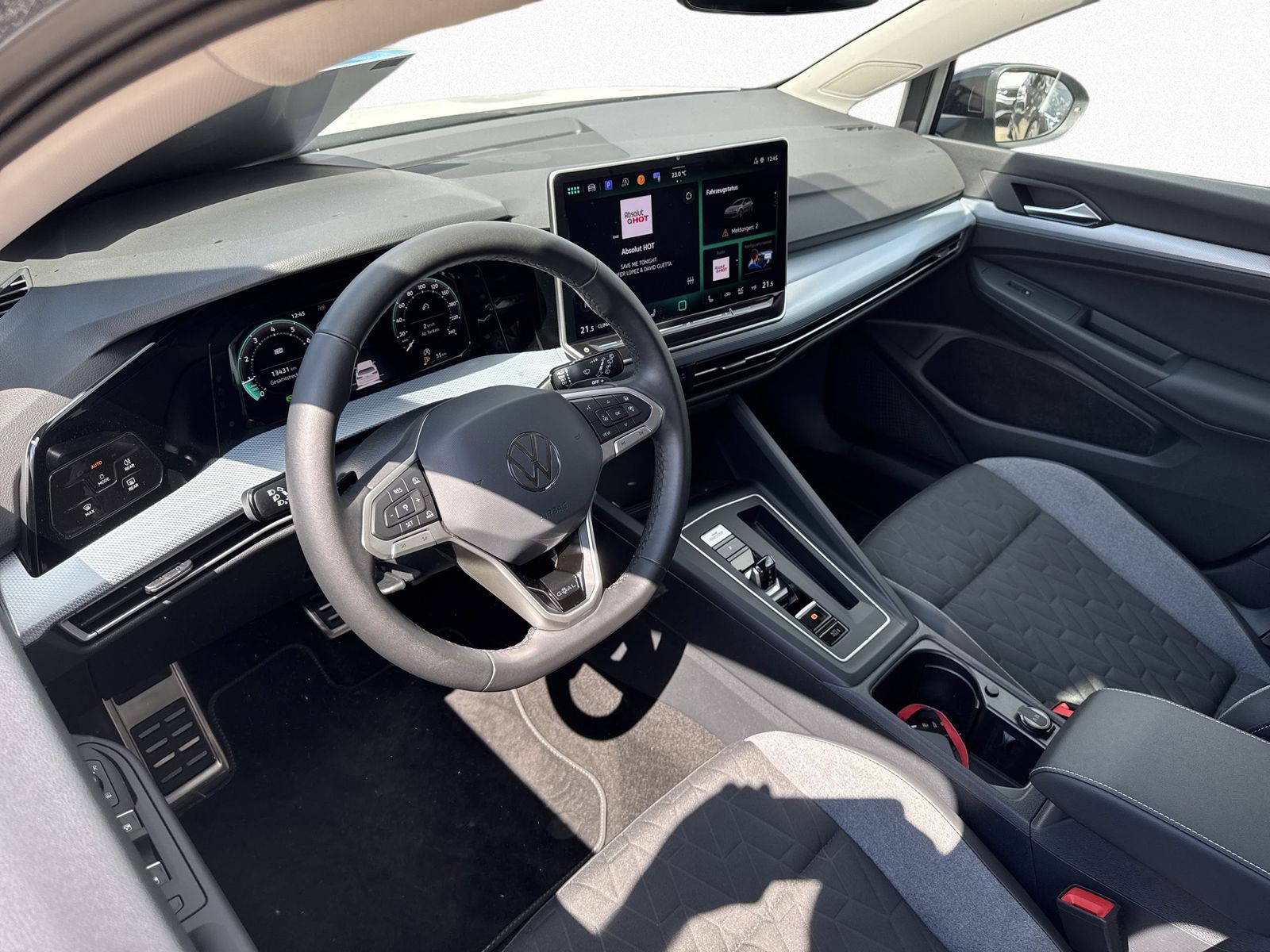 Volkswagen Golf VIII Goal 1.5l eTSI 7-DSG KAMERA foto 8