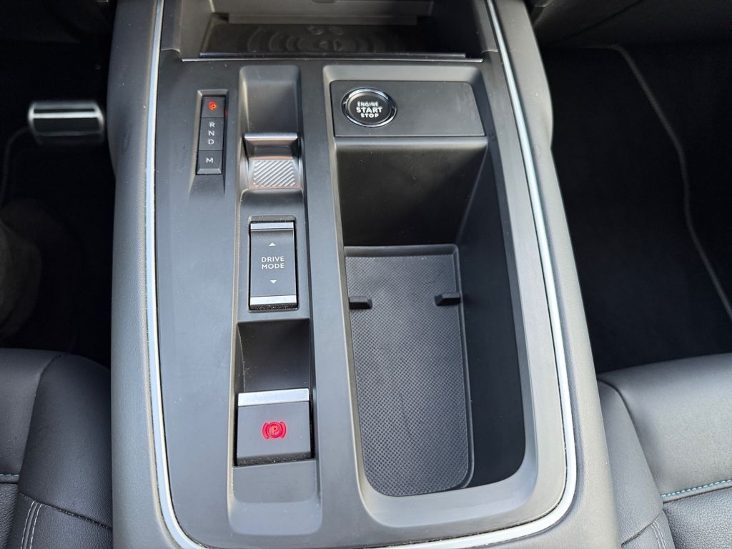 Fahrzeugabbildung Citroën C5 Aircross Pure Tech 130 S&S EAT8 SHINE PACK