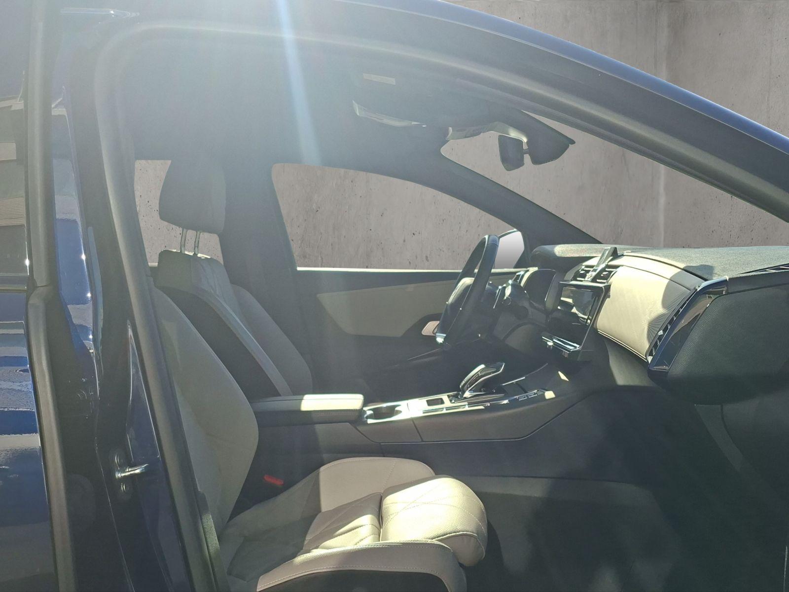 DS Automobiles DS7 Esprit de Voyage S&S BlueHDi 130 EAT8