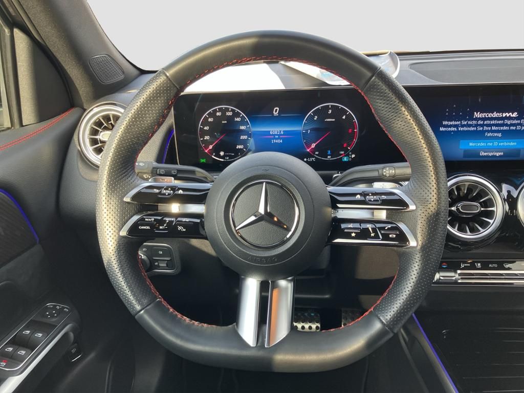 Fahrzeugabbildung Mercedes-Benz GLB 200 d AMG*Night*KeyLess*EASYPACK*PDC*RFK*AHK