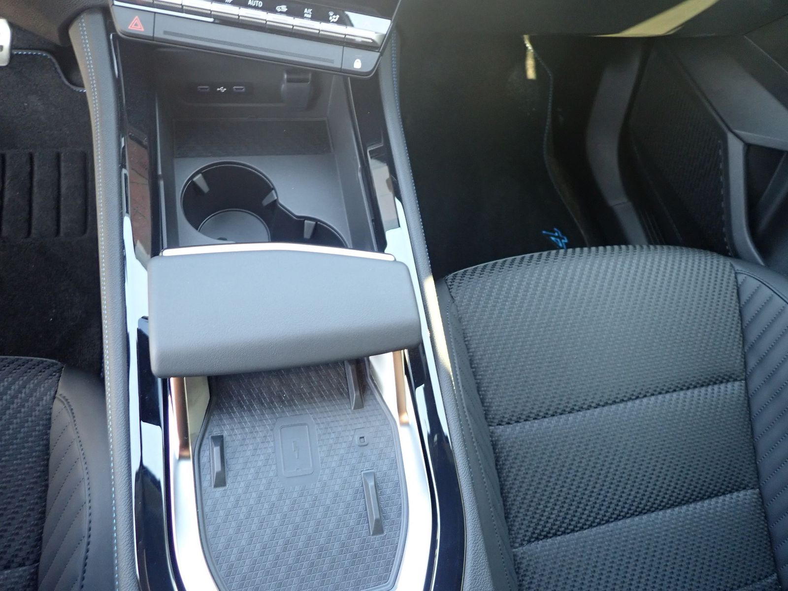 Fahrzeugabbildung Renault Austral Esprit Alpine Mild Hybrid 160 Automatik