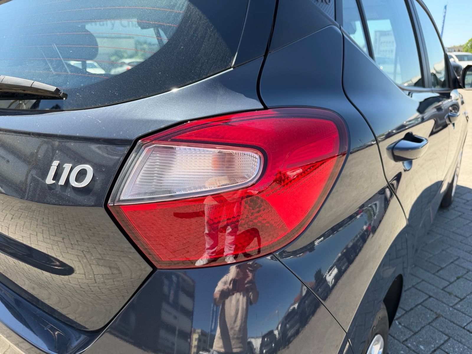 Fahrzeugabbildung Hyundai i10 1.0 Select Navi Kamera