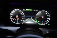 Fahrzeugabbildung Mercedes-Benz E 300 e Lim. Avantgarde 360-Kam Navi LED SHZ SD