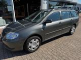 Toyota Corolla Combi 1.6 Sol - Toyota Corolla mit Benzin-Antrieb: Kombi, Sol