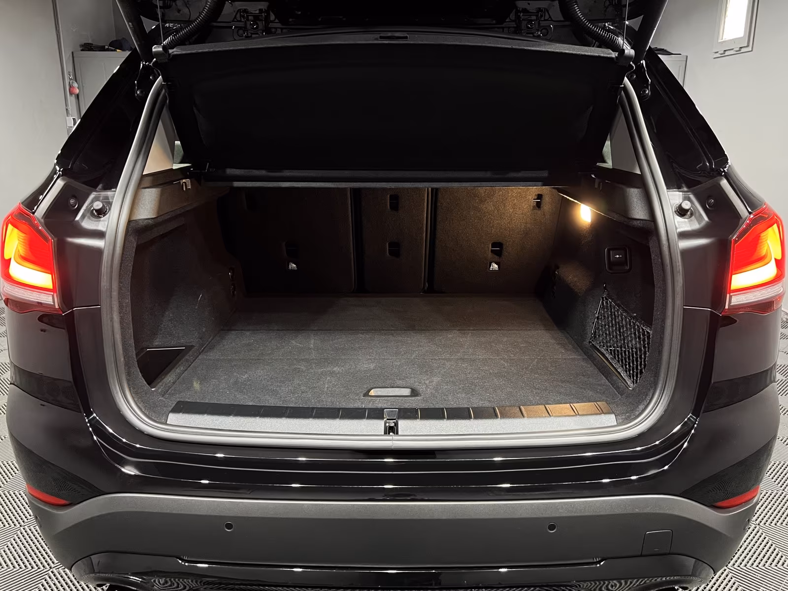 BMW X1 sDrive 20 d Advantage AUTOM 5*JAHRE*GARANTIE, миниатюра 8
