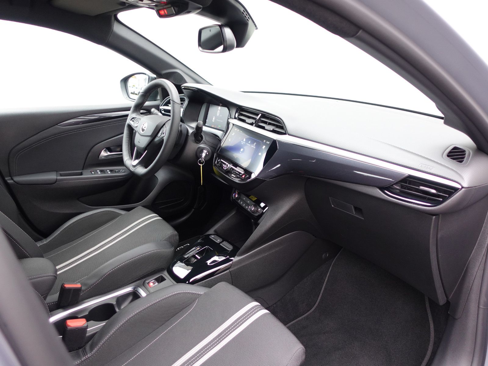 Fahrzeugabbildung Opel Corsa 1.2Turbo GS Automatik - SHZ,PDC,Allwetter