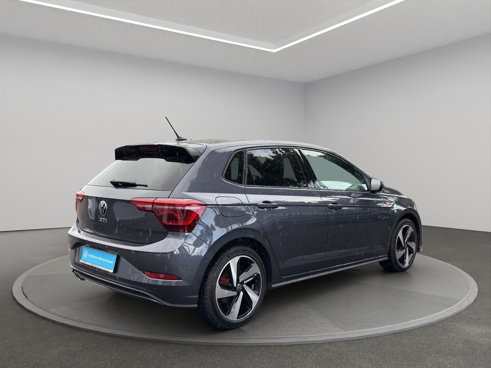 Volkswagen Polo GTI 2.0 TSI DSG MATRIX-LED DIG. COCKPIT SIT foto 4