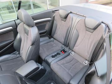 Audi A3 - 8