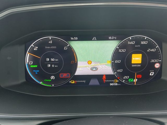 Leon *Sportstourer VZ/e-Hybrid /AHK-klappbar/LED