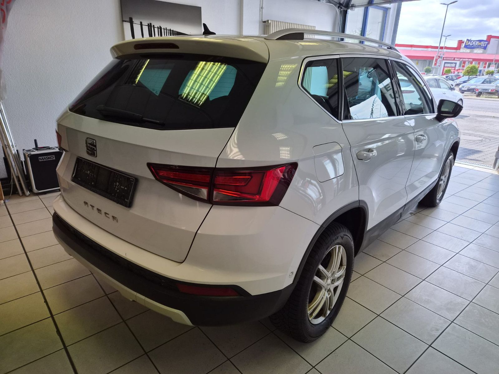 Fahrzeugabbildung SEAT Ateca Xcellence / 1. H./ Navi/Kamera / AHK