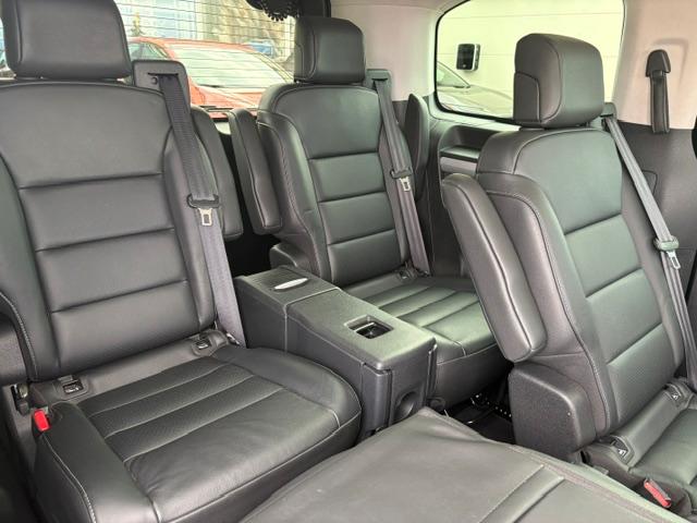 Toyota Proace 2,0-l-D-4D L1 Autm. Verso Executive
