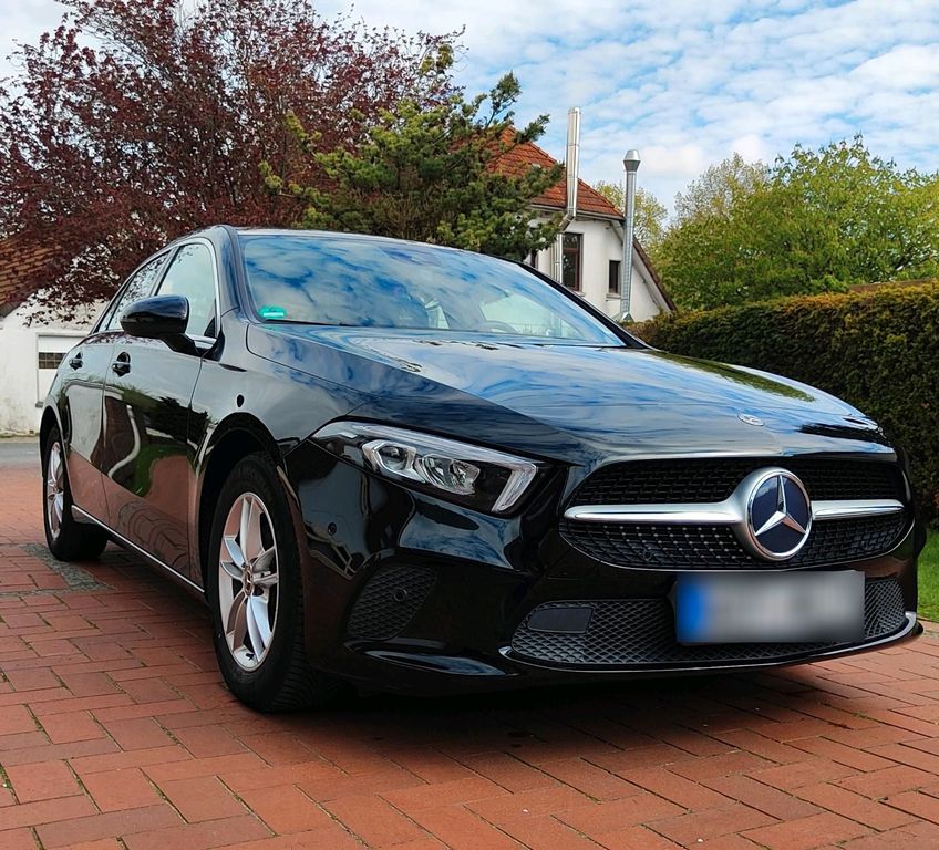 Image of Mercedes-Benz A 200