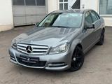 Mercedes-Benz C200CDI BE Lim Elegance 8-FACH NAVI TEMPOMAT SHZ - Mercedes-Benz C 200 mit Diesel-Antrieb: Limousine, Schaltgetriebe