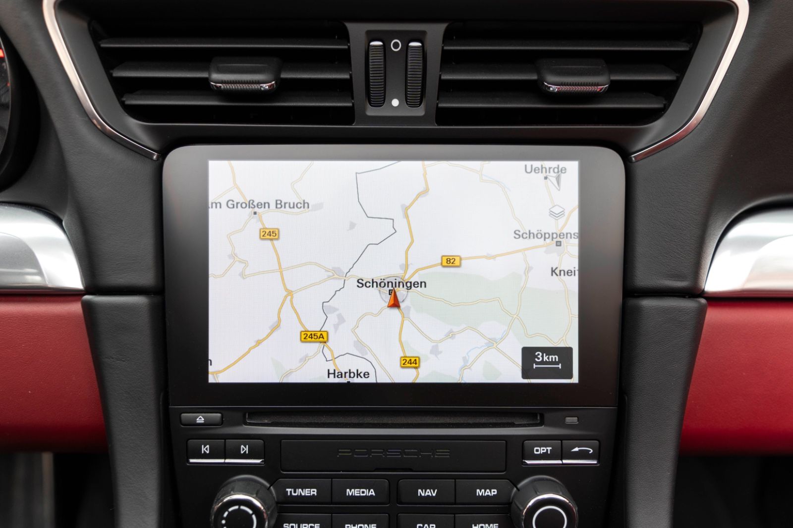 Fahrzeugabbildung Porsche 911 Carrera S Cabrio BOSE PASM TOTW CARPLAY LED