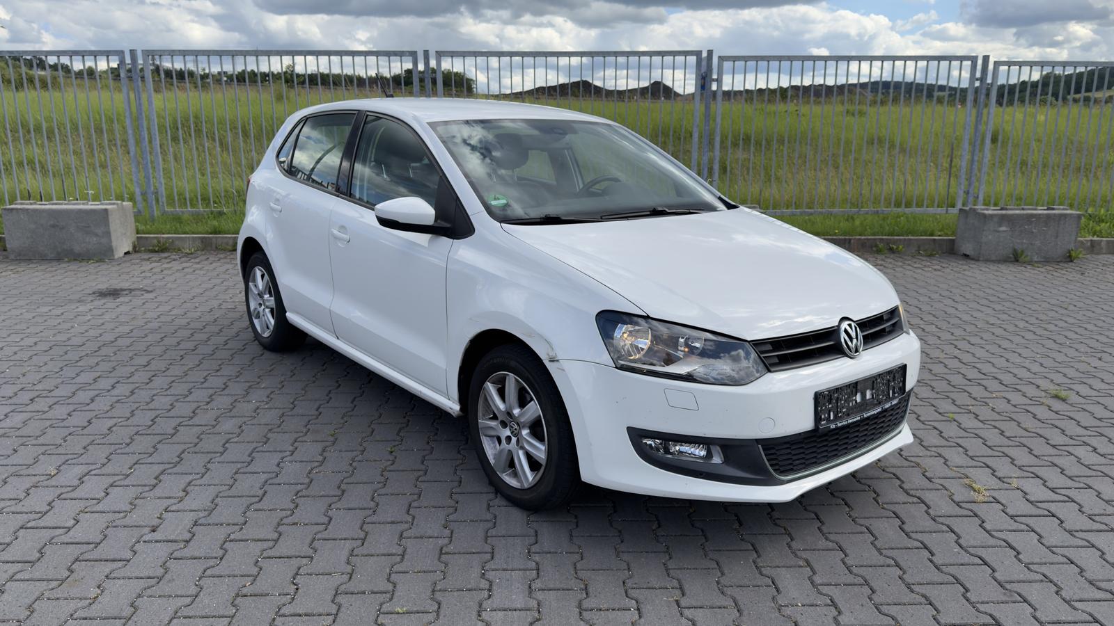 Volkswagen Polo 1.2 TSI Highline Navi/Klimaanlage/PDC/SHZ/