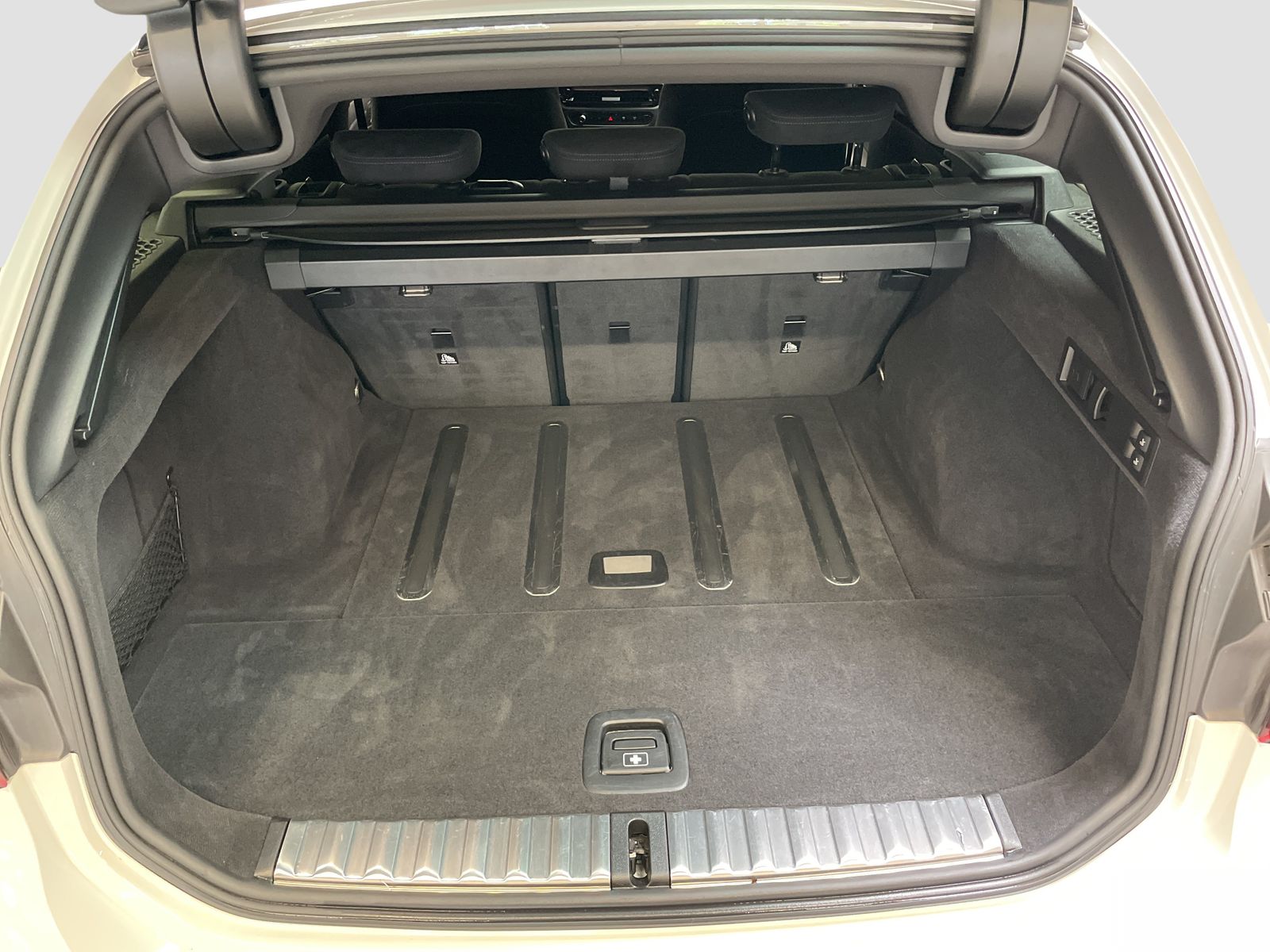 BMW 330 - Bild 16
