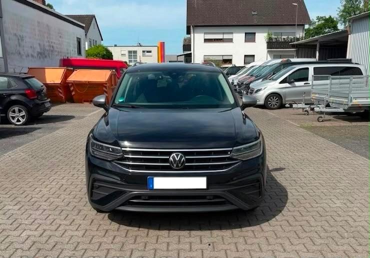 Volkswagen Tiguan Allspace 2.0 TDI DSG Life*LED*KAM*7-SITZE