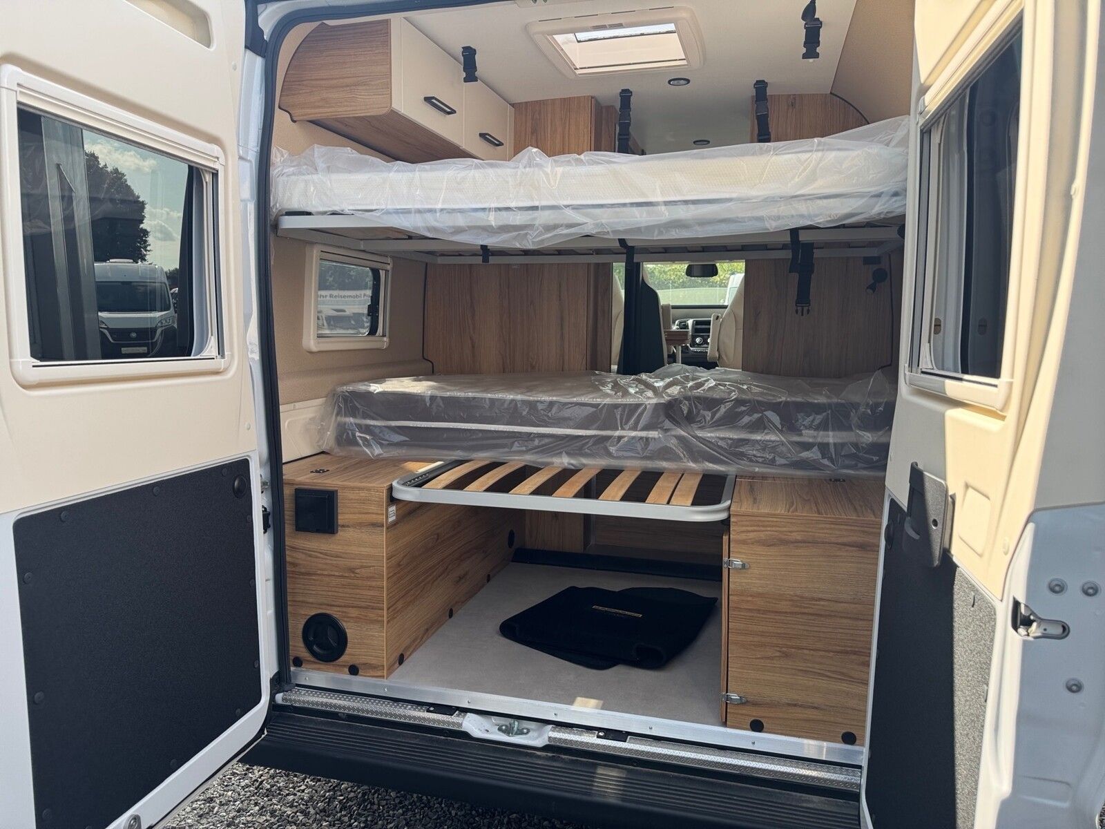 Fahrzeugabbildung Karmann Dexter 581 140 PS und Concept Paket