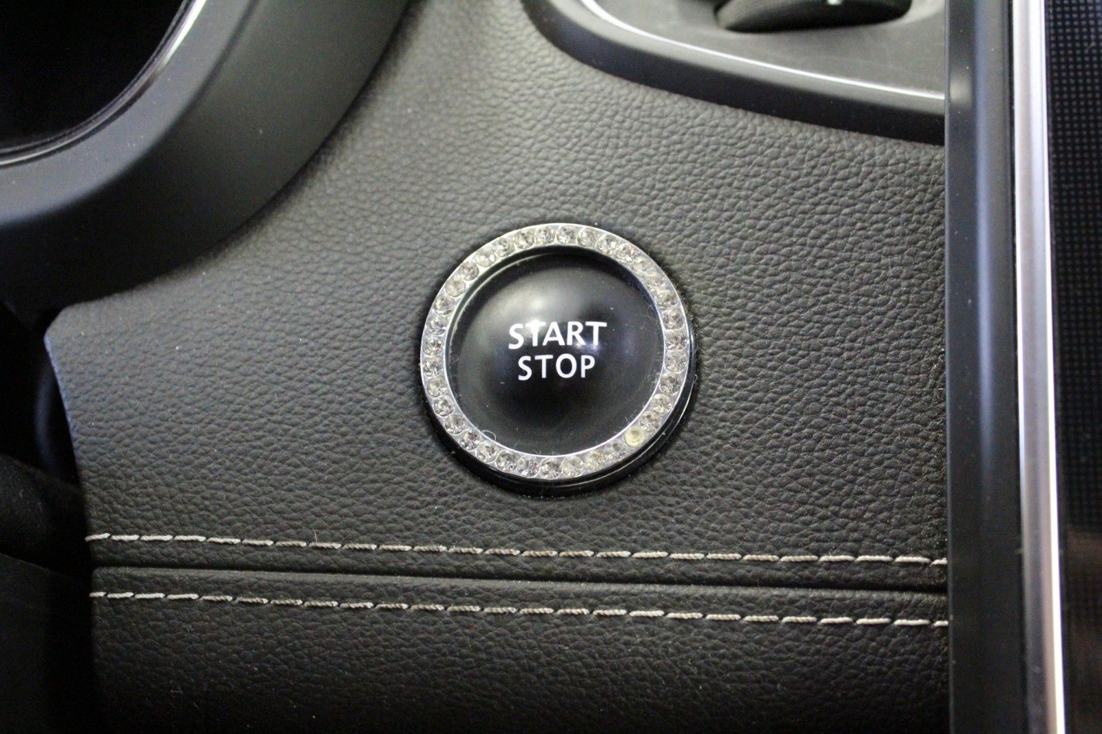 Fahrzeugabbildung Renault Grand Scenic dCi160 EDC*Bose Edition*7-Sitzer*