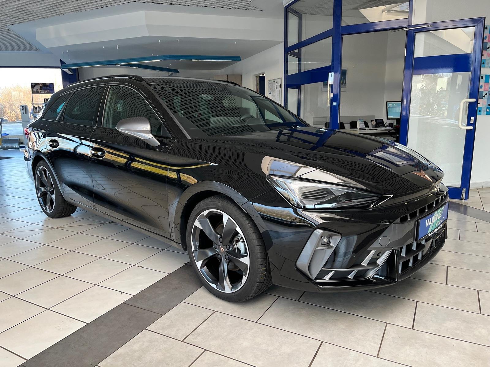 Cupra Leon ST 1.5 eTSI DSG Edge,EasyOpen,FullLink